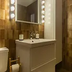 - Inkl Parking And Ticket Apartament