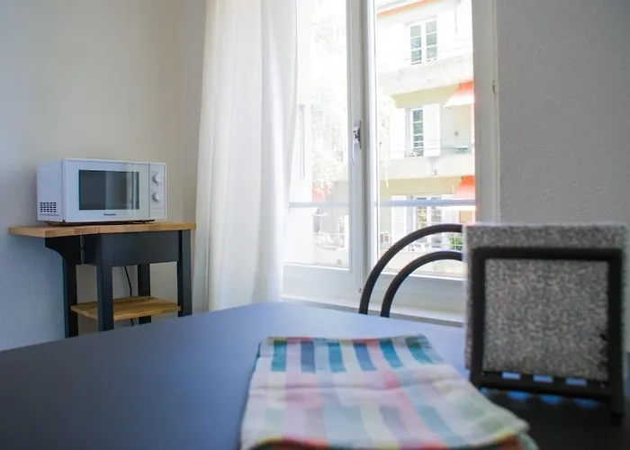 - Inkl Parking And Ticket * Berna