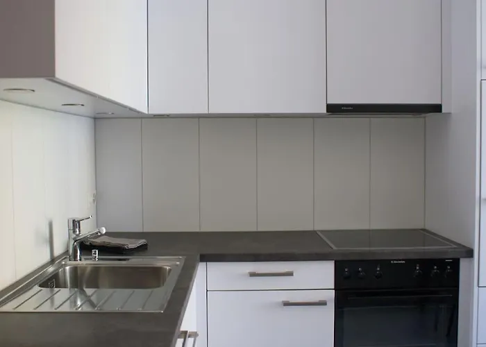 - Inkl Parking And Ticket Berna